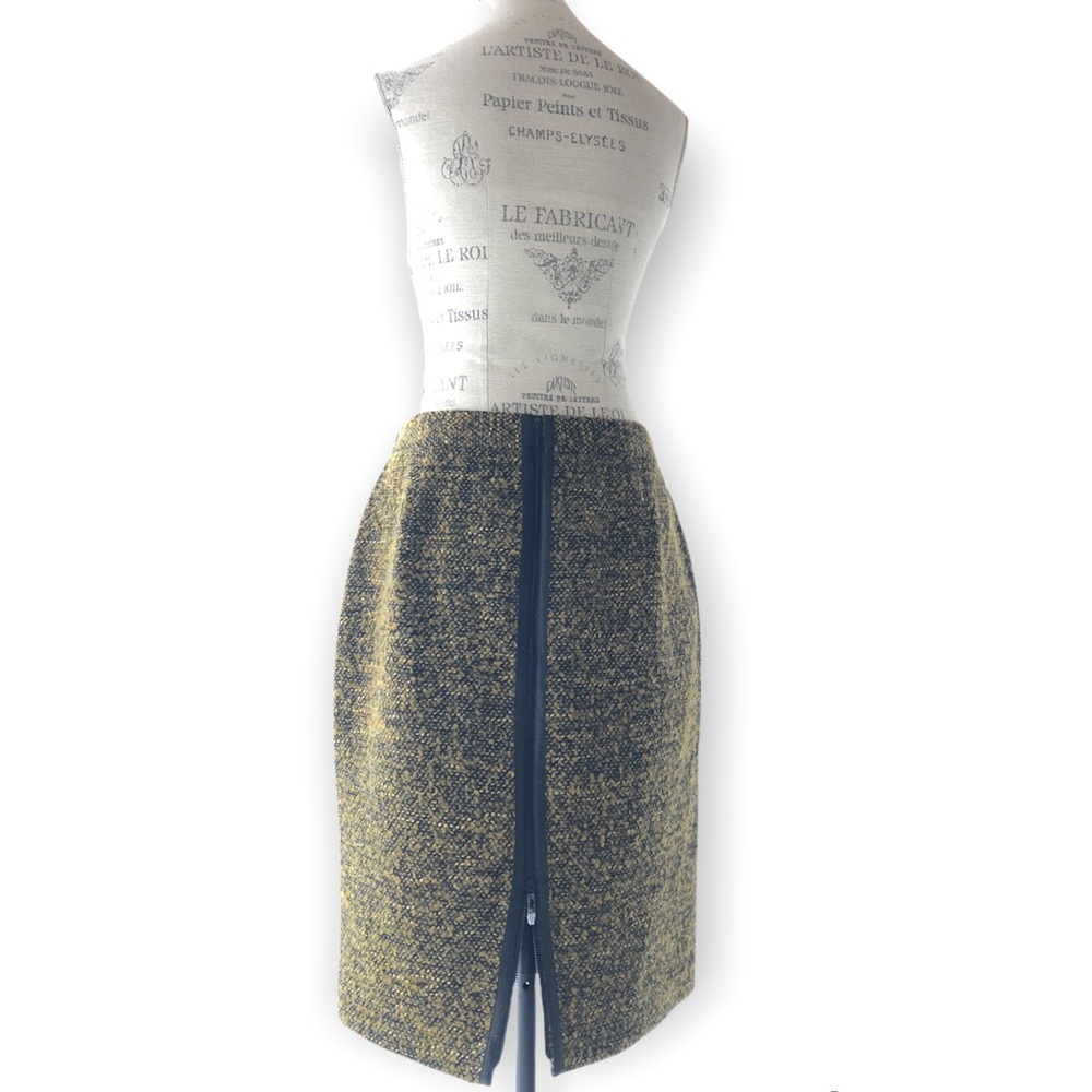 Classiques Entier Back Zipper Knitted Skirt - Picture 4 of 13